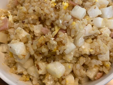 意外とおいしい！玄米と大根のチャーハン